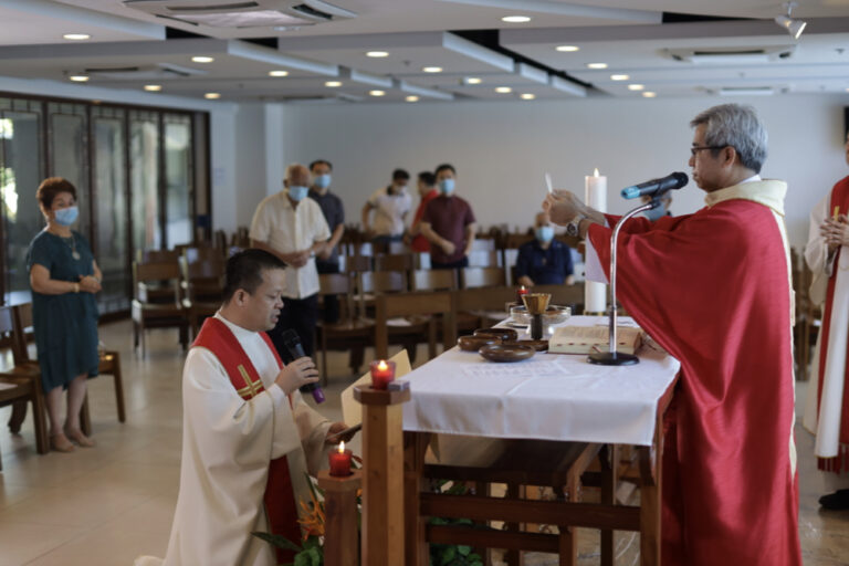 Read more about the article Final Vows of Fr. Ari Dy, SJ