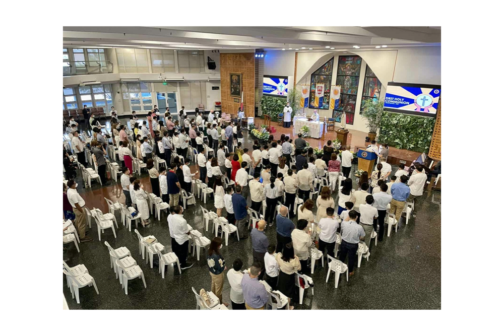 You are currently viewing First Holy Communion, Matagumpay na Idinaos sa Xavier School